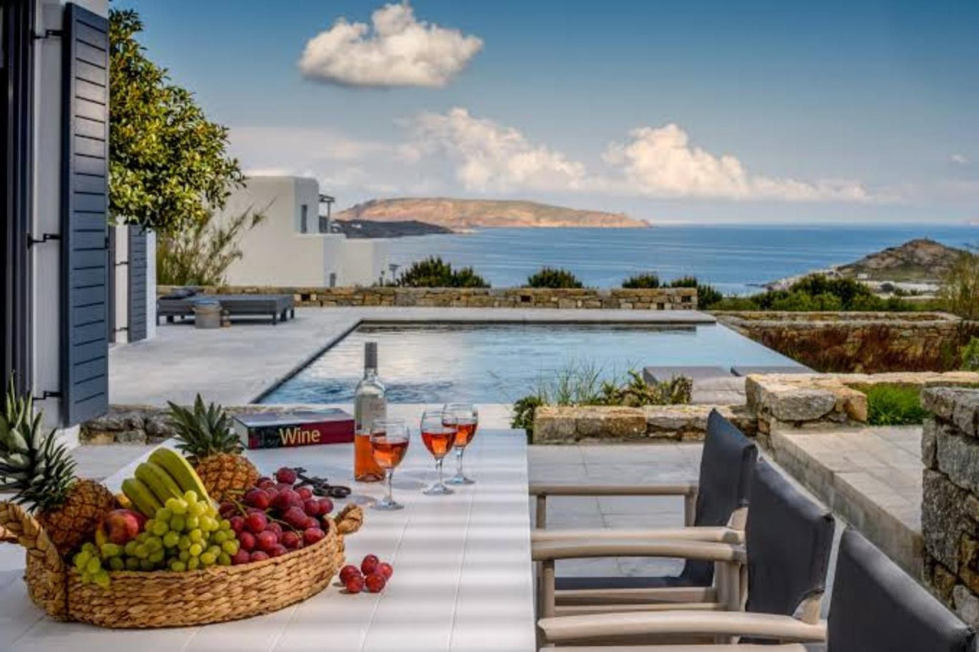 Myconian Platinum Senior & Deluxe Villas Калафатис Экстерьер фото